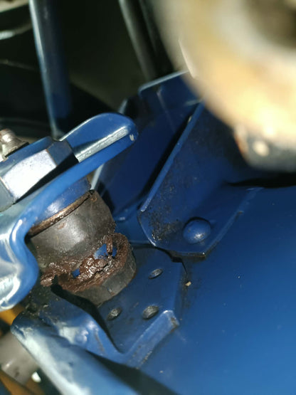 Holden Split "Rubber" Boots to suit early ball joint front end